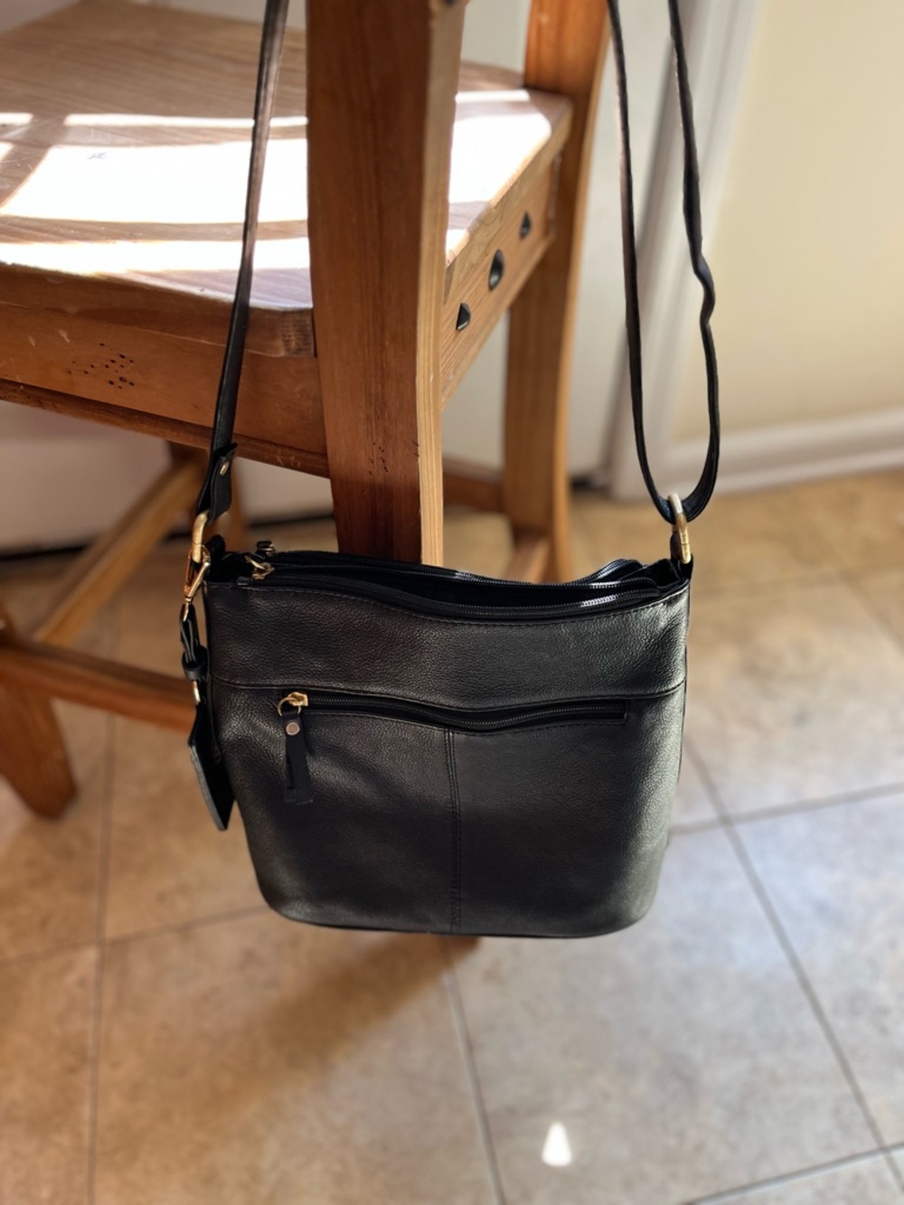 Classic Black Leather Crossbody Bag with Front Zip Pockets American Leatherworks